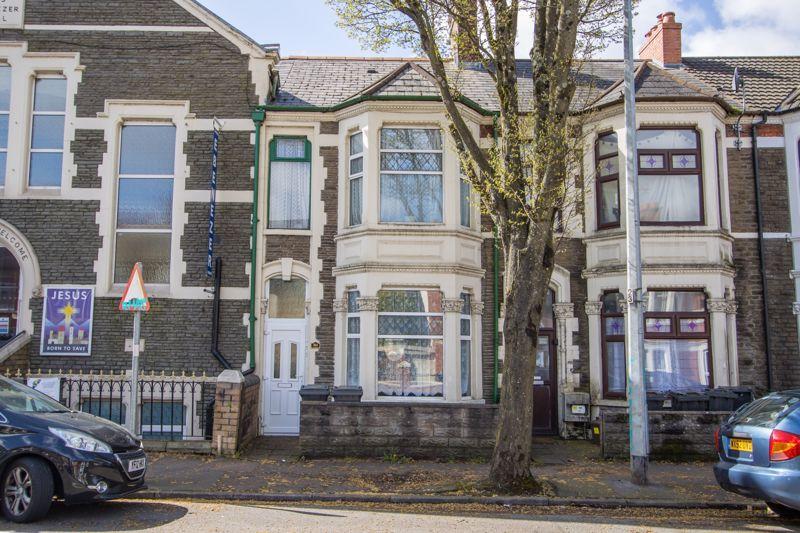 Corporation Road, Grangetown, Cardiff 4 bed terraced house £250,000