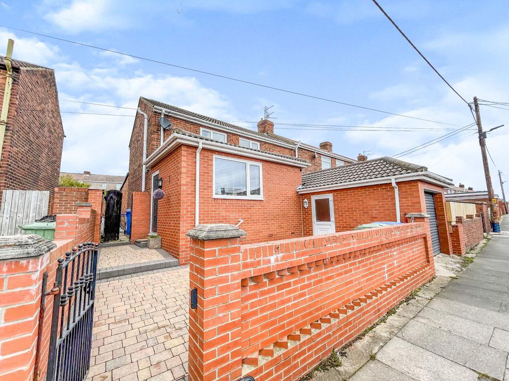 Avenue, Easington, Peterlee... 3 bed terraced house £129,950