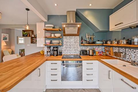 28 Chart Road, Folkestone, CT19 4EN