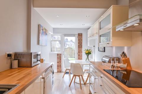 1 Weymouth Road, Folkestone, CT19 4HU