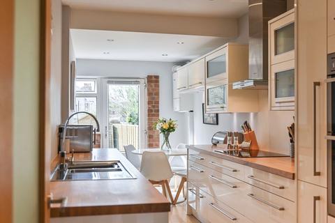 1 Weymouth Road, Folkestone, CT19 4HU