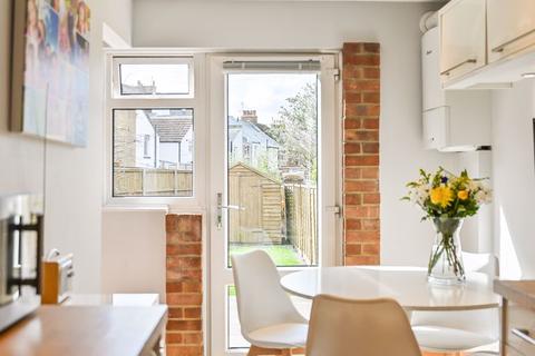 1 Weymouth Road, Folkestone, CT19 4HU