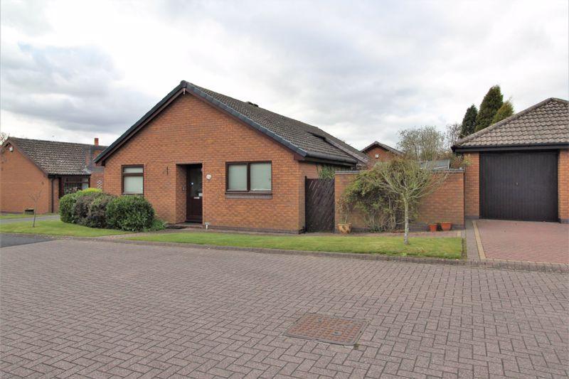 Stonnall Gate, Aldridge, WS9 8HU 3 bed bungalow for sale £400,000