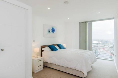 2 bedroom flat for sale, Landmark Buildngs, East Tower, Isle of Dogs, South Quay, Canary Wharf, London, E14 9EB