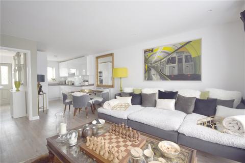 3 bedroom terraced house to rent, Windsor Gate, Coldhams Lane, Cambridge, CB1