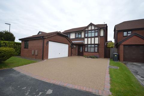 8 Astley Close, Widnes, WA8 4YZ