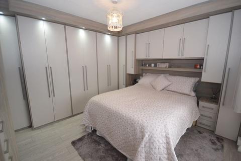 8 Astley Close, Widnes, WA8 4YZ
