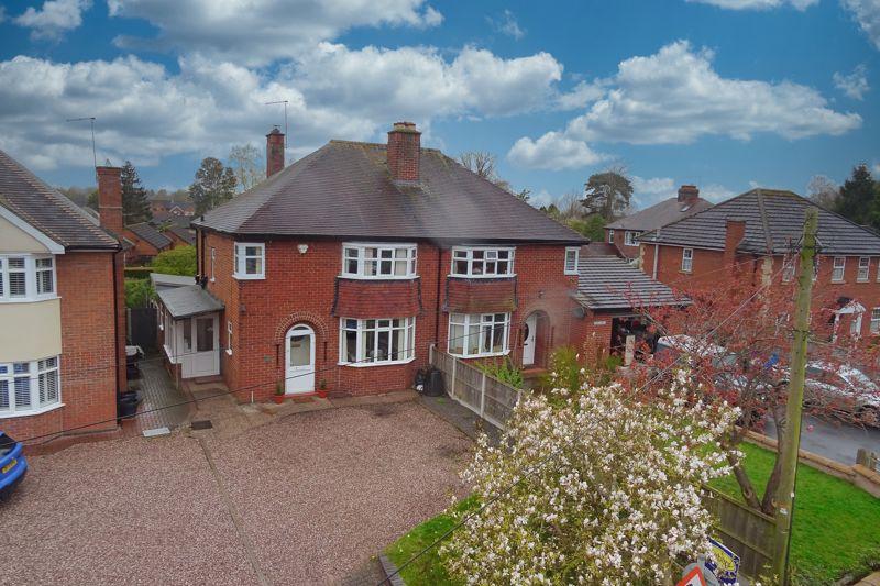 Clive Road, Market Drayton 3 bed semidetached house £250,000