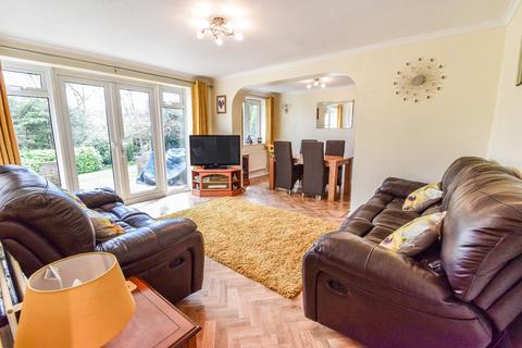 9 Hawthorns, Chatham, ME5 9DS