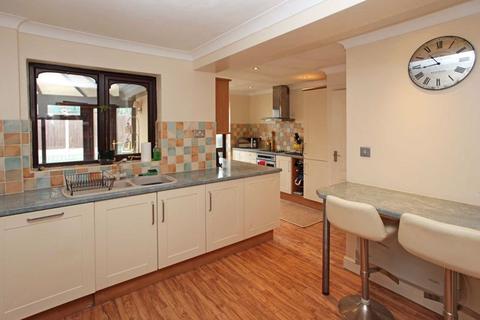 23 Cornwallis Drive, Shifnal, TF11 8UB