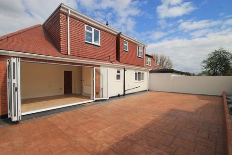 3 Barnham Road, Greenford, UB6 9LP