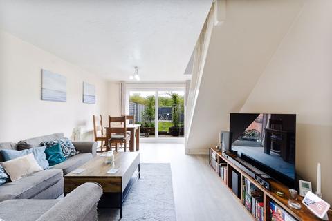 7 Primrose Close, Wallington, SM6 7HJ