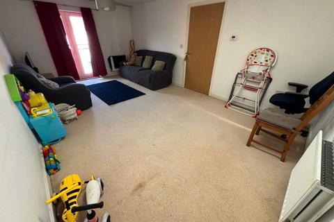 2 bedroom coach house to rent, Halls Garden, Bristol