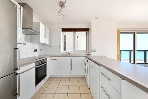 2 bedroom flat for sale, Kingsway Court, Queens Gardens, Hove