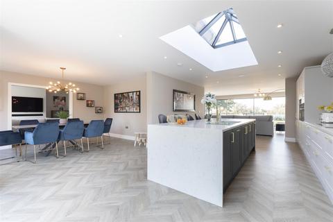 Ashe Mead Ankerdine Road, Lower Broadheath, Worcester, WR2 6RN