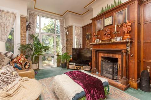 39 Cornwall Gardens, Cliftonville, Margate, CT9 2JQ
