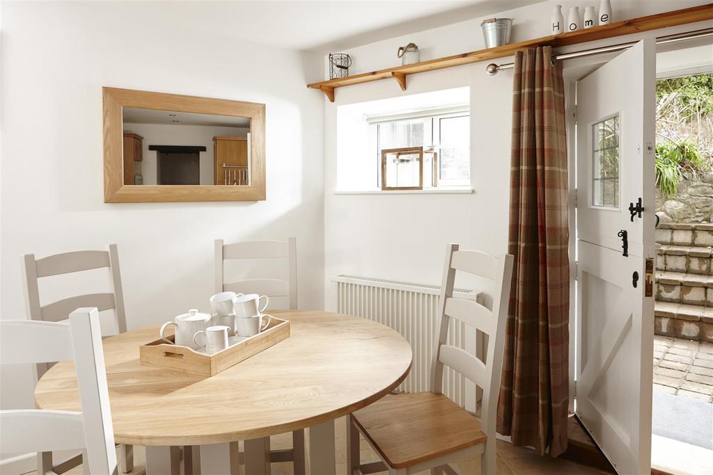 Quaintways Cottage 15.jpg