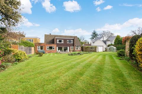 5 Littlemead, Esher, KT10 9PE