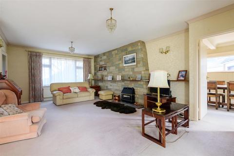 5 Littlemead, Esher, KT10 9PE