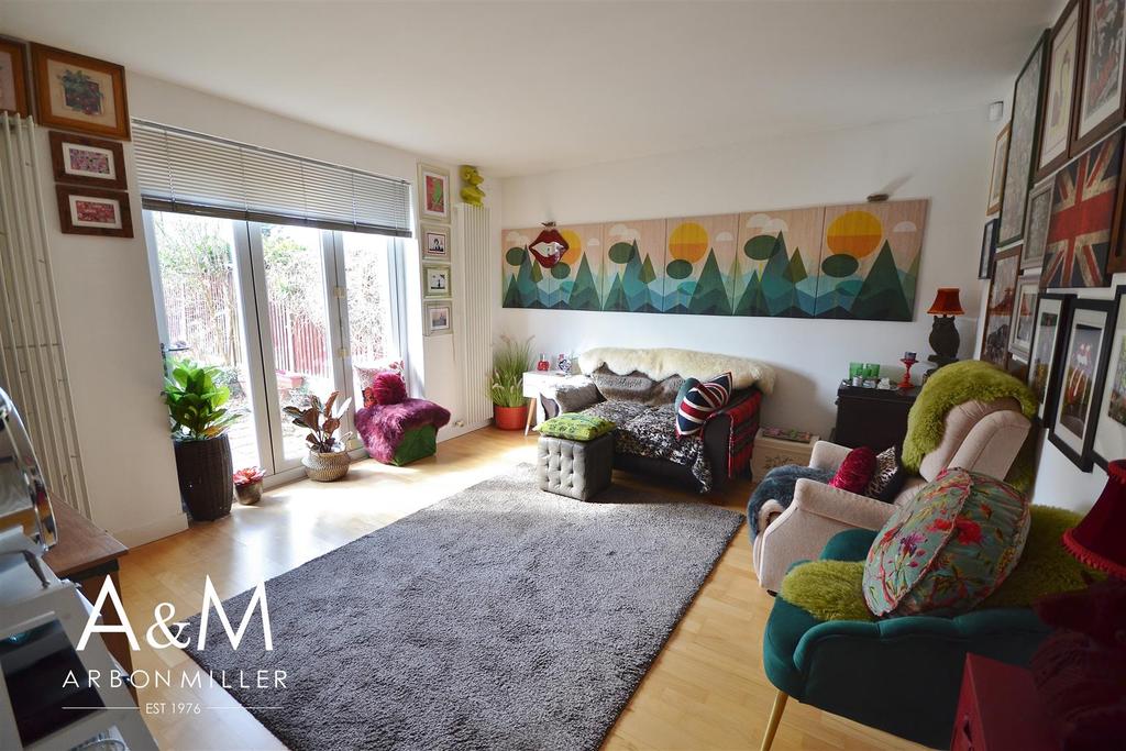 Basildon Avenue, Clayhall 2 bed semidetached bungalow £525,000