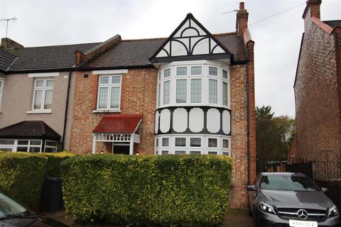15 Horsley Road, London, E4 7HX