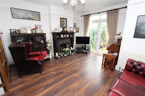 15 Horsley Road, London, E4 7HX