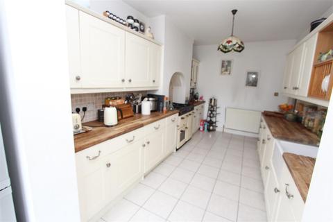 15 Horsley Road, London, E4 7HX