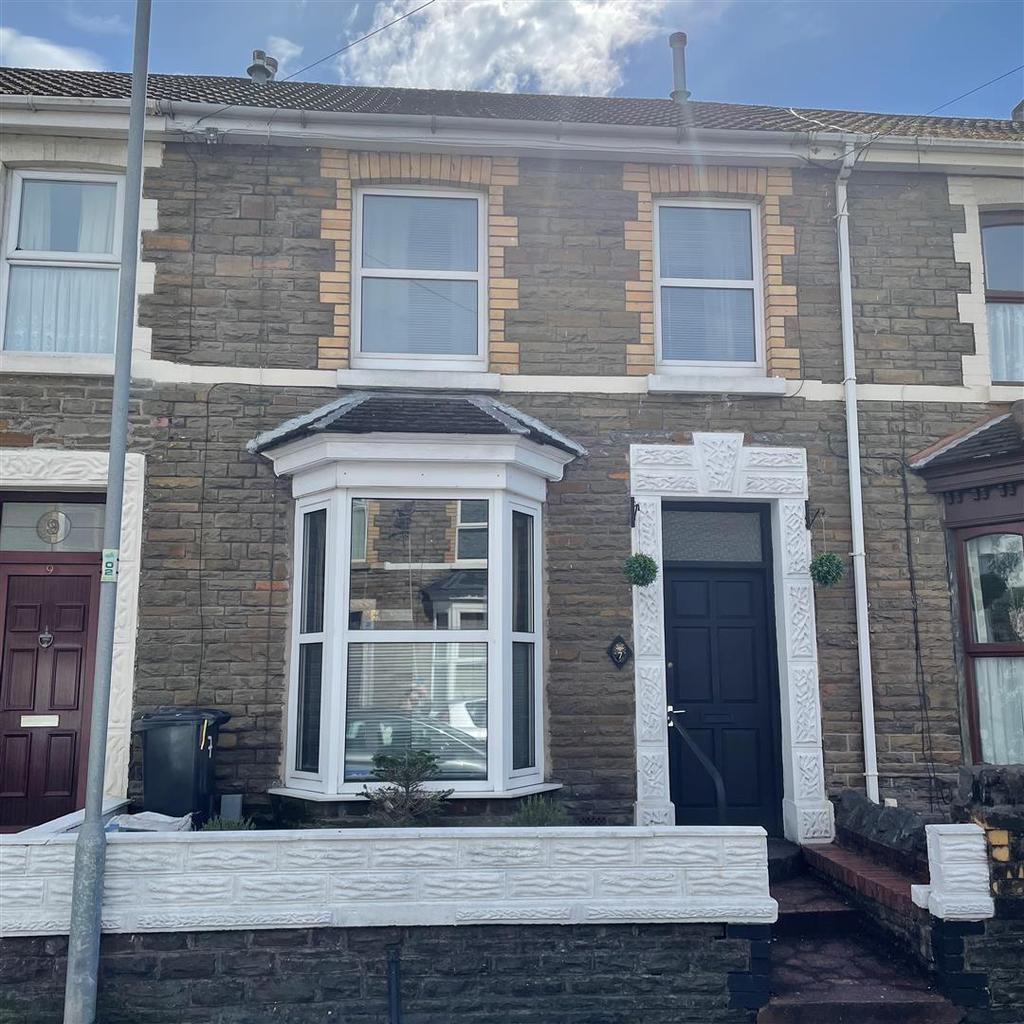Geoffrey Street, Neath 3 bed terraced house £175,000