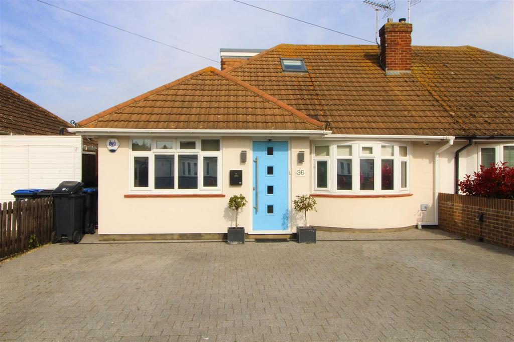 Warren Drive, Broadstairs 3 bed semidetached bungalow £500,000