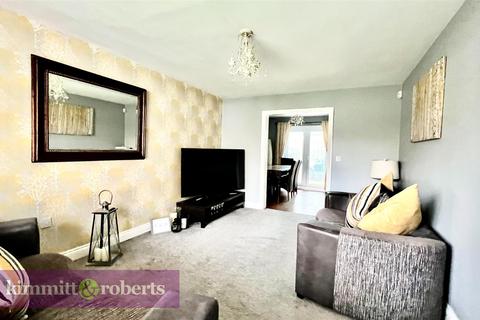 18 Morton Close, Murton, Seaham, SR7 9BD