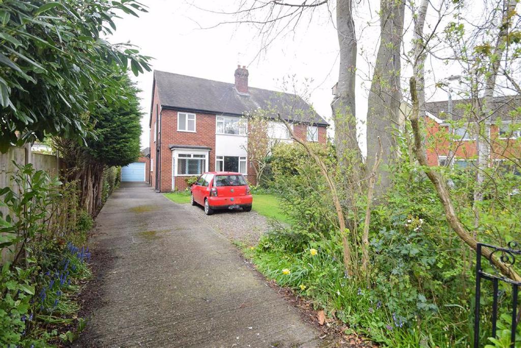 Kingswood Crescent, Copthorne... 3 bed semidetached house £325,000