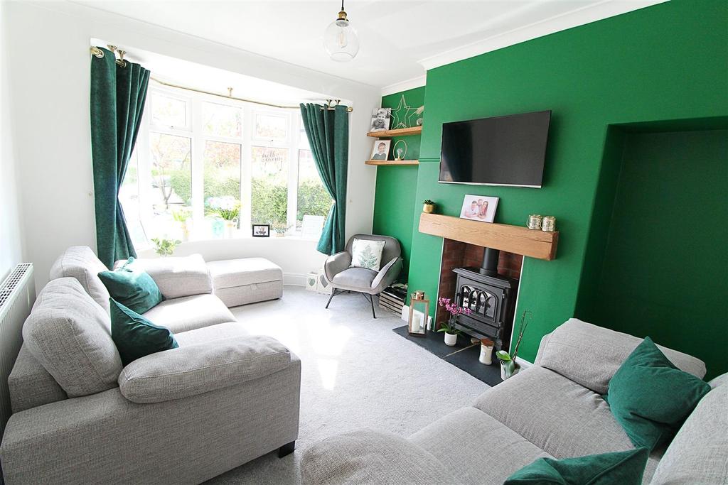 Westfield Rise, Hessle 3 bed semidetached house £285,000