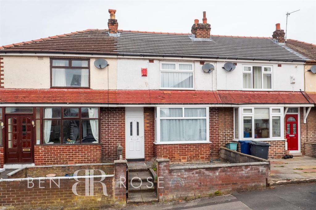 Young Avenue, Leyland 3 bed terraced house £130,000