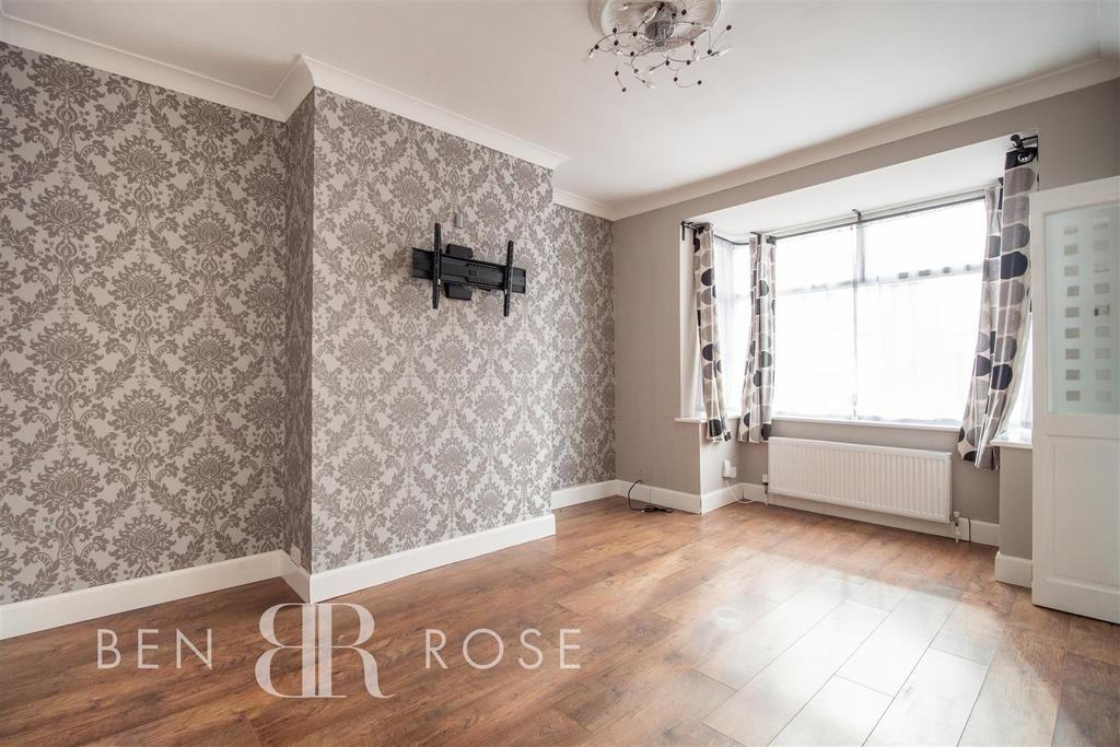 Young Avenue, Leyland 3 bed terraced house £130,000