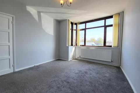 3 bedroom semi-detached house to rent - Glenmead Road, Great Barr