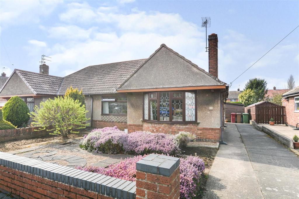 Fairfield Road, Scunthorpe 2 bed semidetached bungalow £155,000
