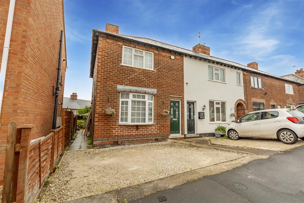 Margaret Avenue, Sandiacre 3 bed townhouse £190,000