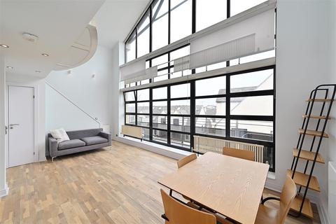 1 bedroom apartment for sale - Chart House, Burrells Wharf, Isle of Dogs, E14