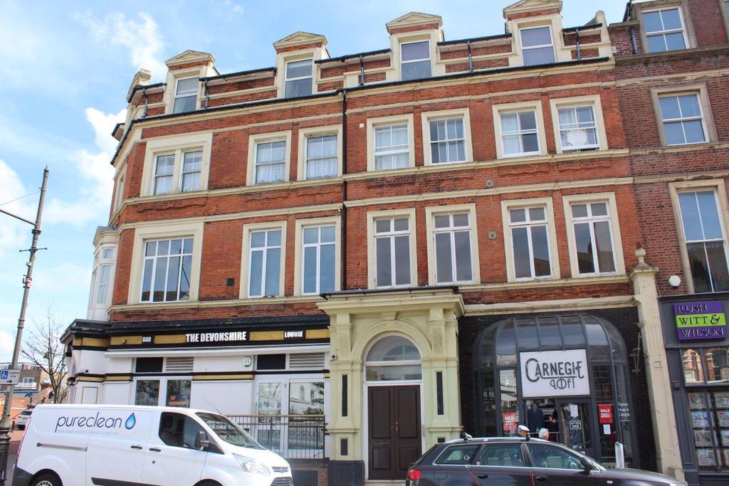 Devonshire Road, Bexhill on Sea 1 bed flat £695 pcm (£160 pw)