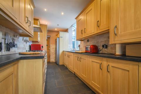69 Blackburn Road, Rishton, Blackburn, BB1 4EU