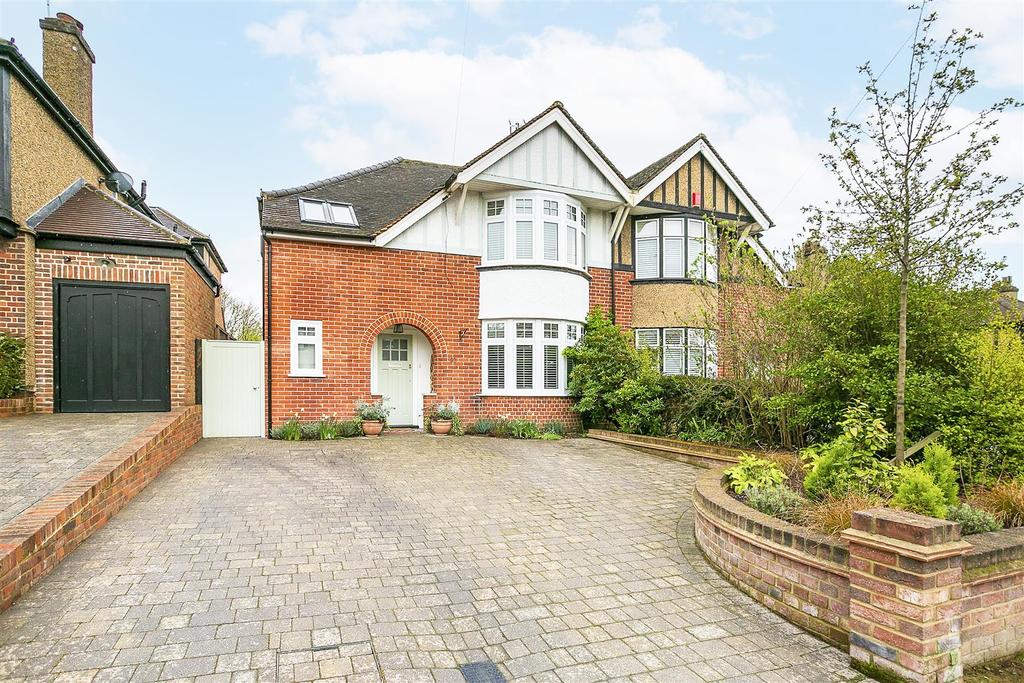 Piggottshill Lane, Harpenden 4 bed semidetached house £1,150,000