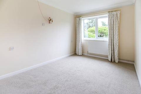 1 bedroom flat for sale - Lymington Road, Highcliffe, Dorset. BH23 5HG
