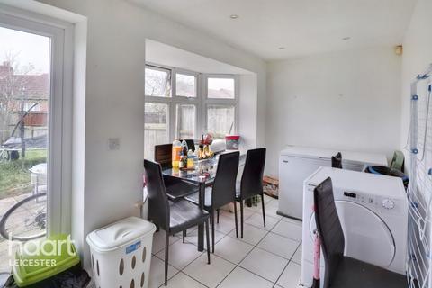 5 bedroom terraced house for sale - Carty Road, Leicester