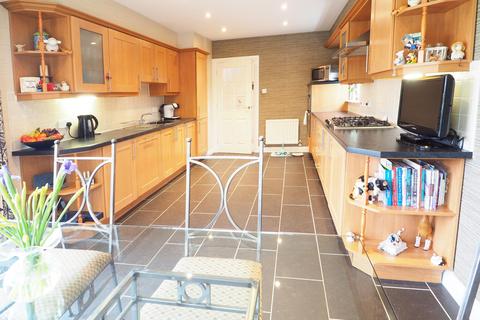 8 Stane Brae, Stewarton, Kilmarnock, KA3 5GZ