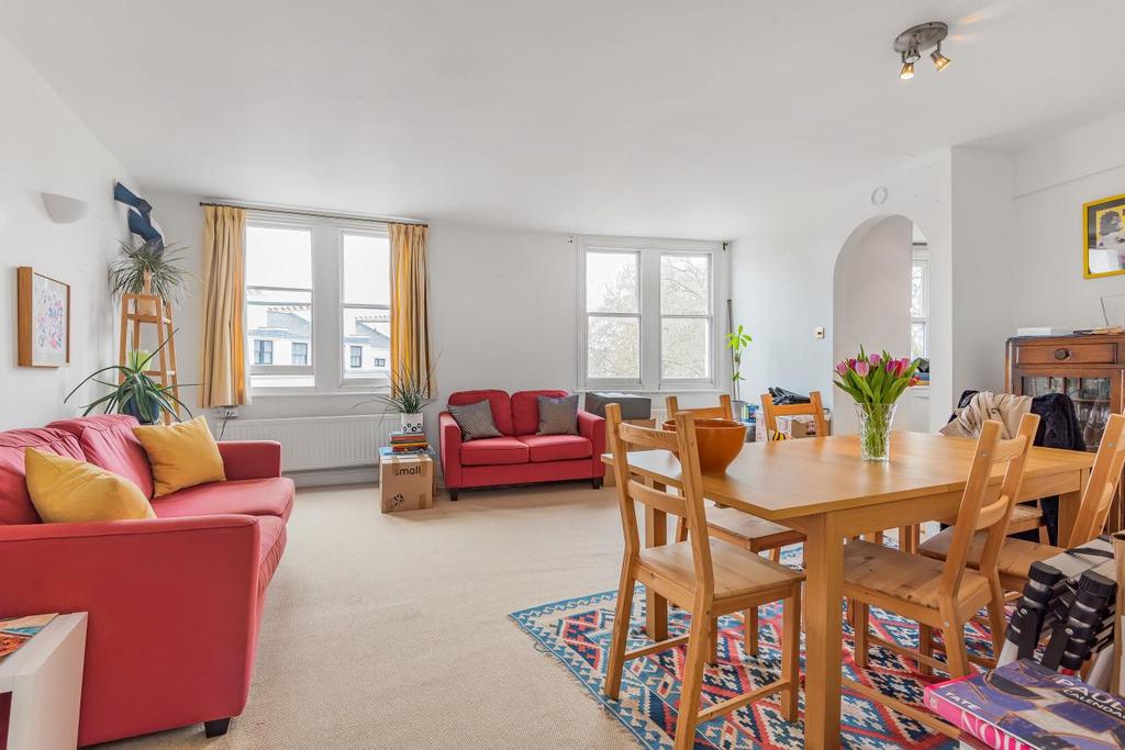 Cleveland Square, Bayswater 2 bed flat for sale £1,150,000
