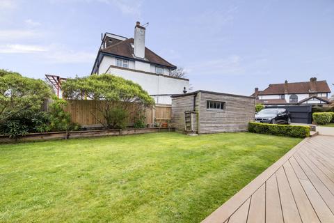 44 Oaken Lane, Claygate, Esher, KT10 0RG