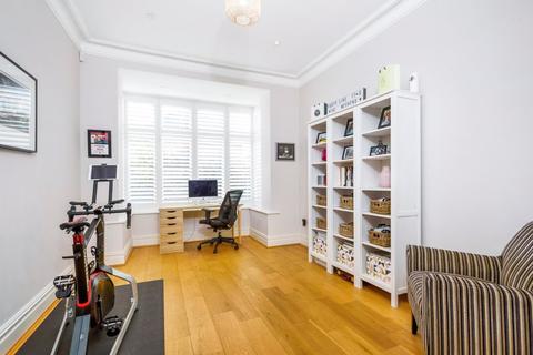58 Birkbeck Road, Sidcup, DA14 4DW