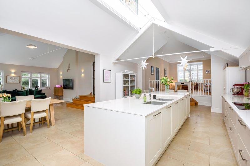 Kitchen / family...