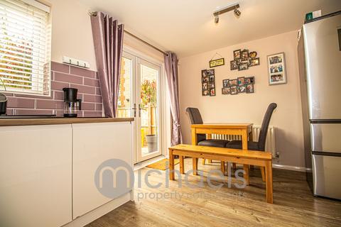 18 Stafford Crescent, Braintree, CM7 9PS