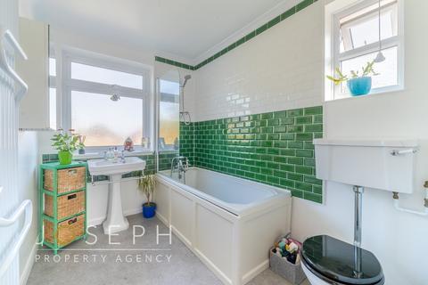 15 Dorset Close, Ipswich, IP4 3BJ